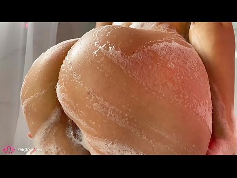 ❤️ Sinasasal ni Brunette ang Pussy gamit ang Vibrator sa Matinding Orgasm sa Shower ☑ Fucking sa tl.xywewl.top